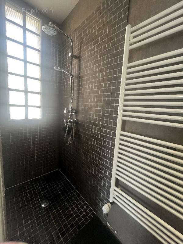 Maison à ASNIERES-SUR-SEINE