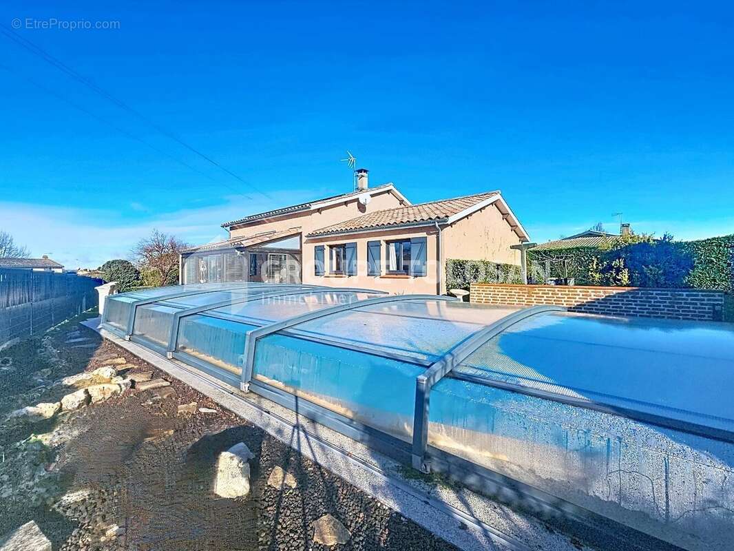 Maison à BELBERAUD