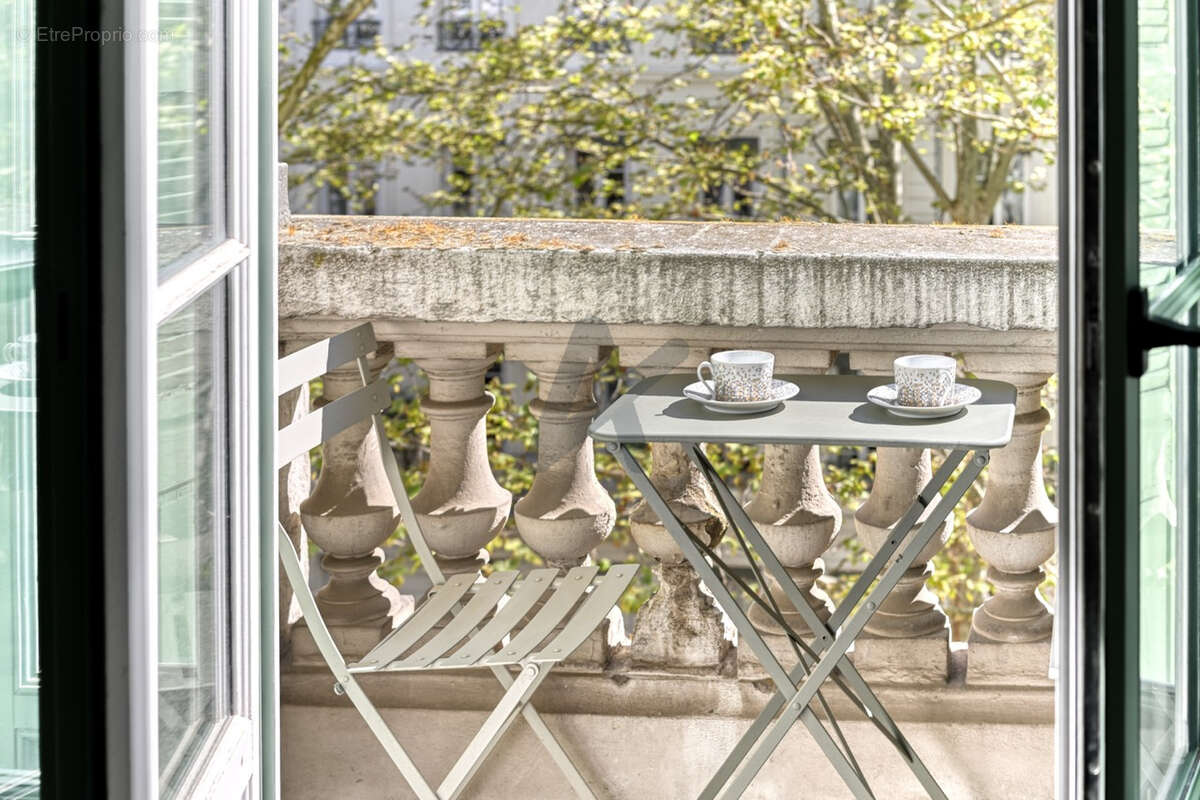 Appartement à LYON-6E