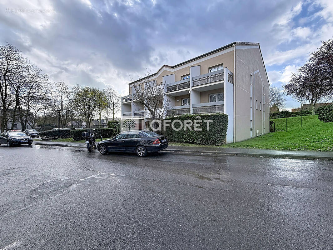 Appartement à SAINT-GERMAIN-LES-CORBEIL