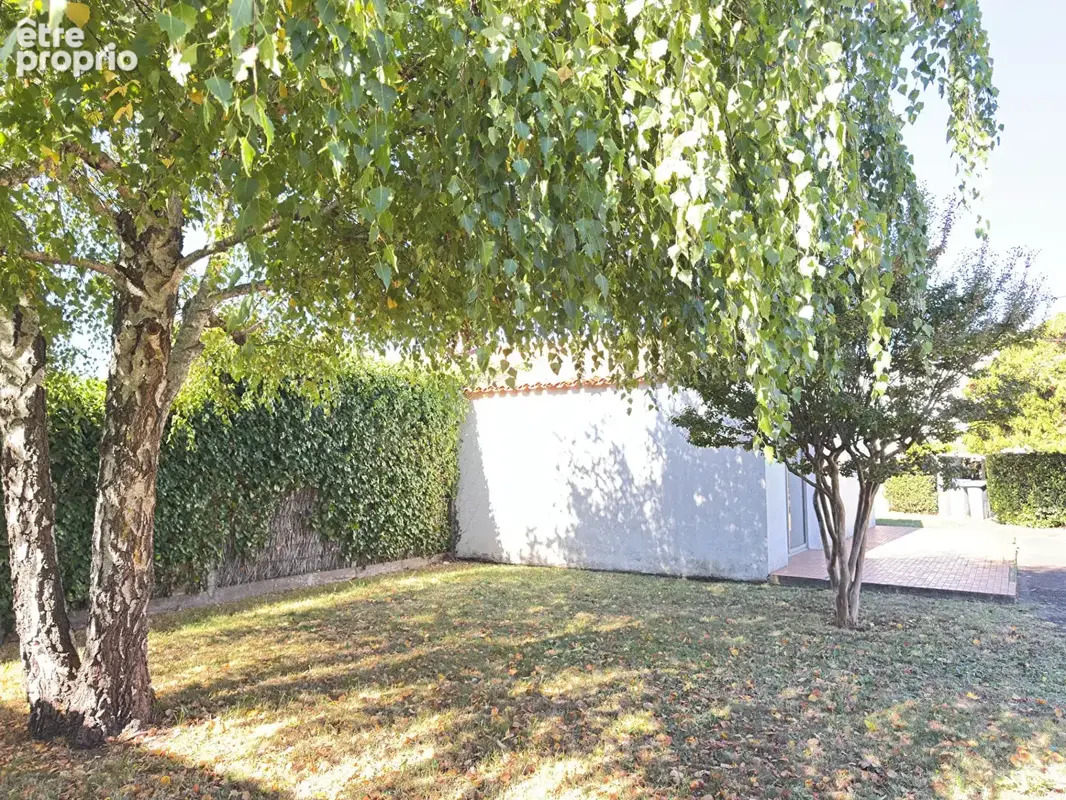 Photo Terrain à Les Sables-D'olonne au prix de 244 000€