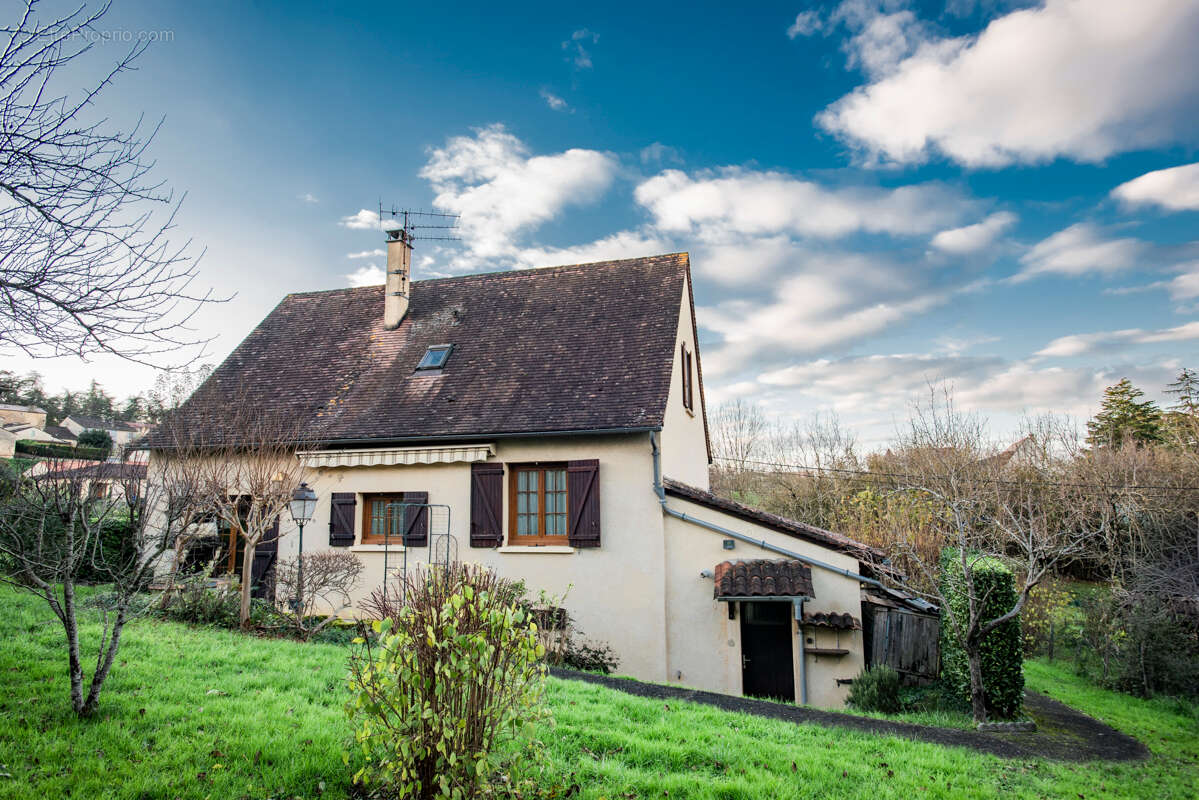 Maison à BEAUMONT-DU-PERIGORD