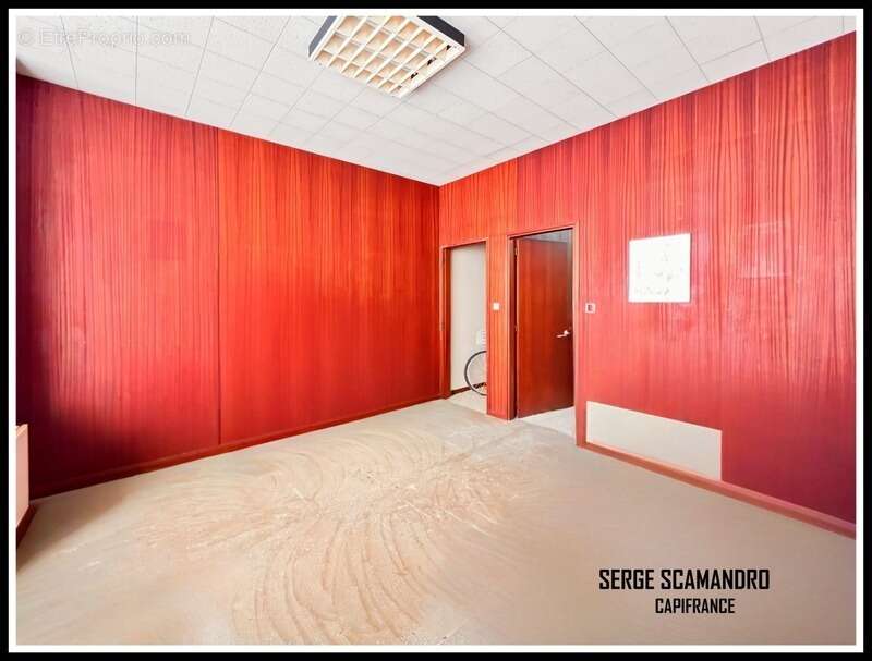 A vendre BOULOGNE SUR GESSE (31)- immeuble avec local professionel 65 m² et appartement 130 m² -2 chambres terrasse + local prof - photo 5