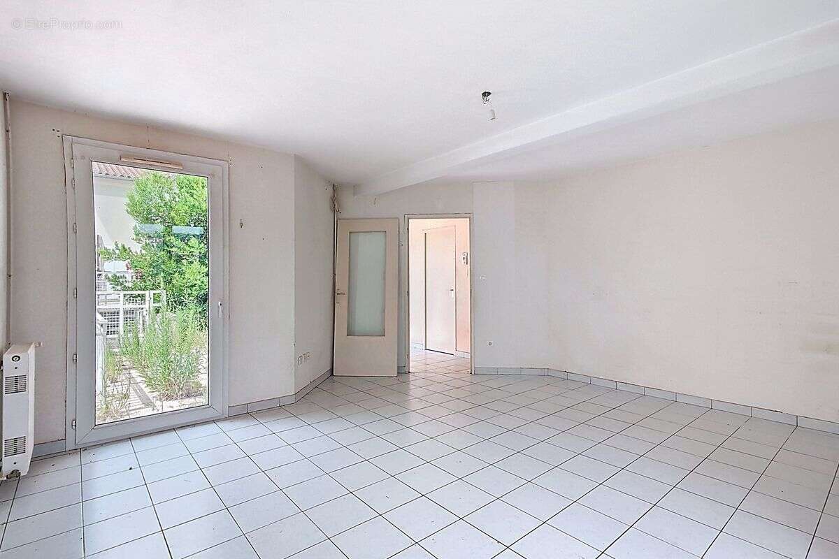 Maison à SAINT-FORGEUX