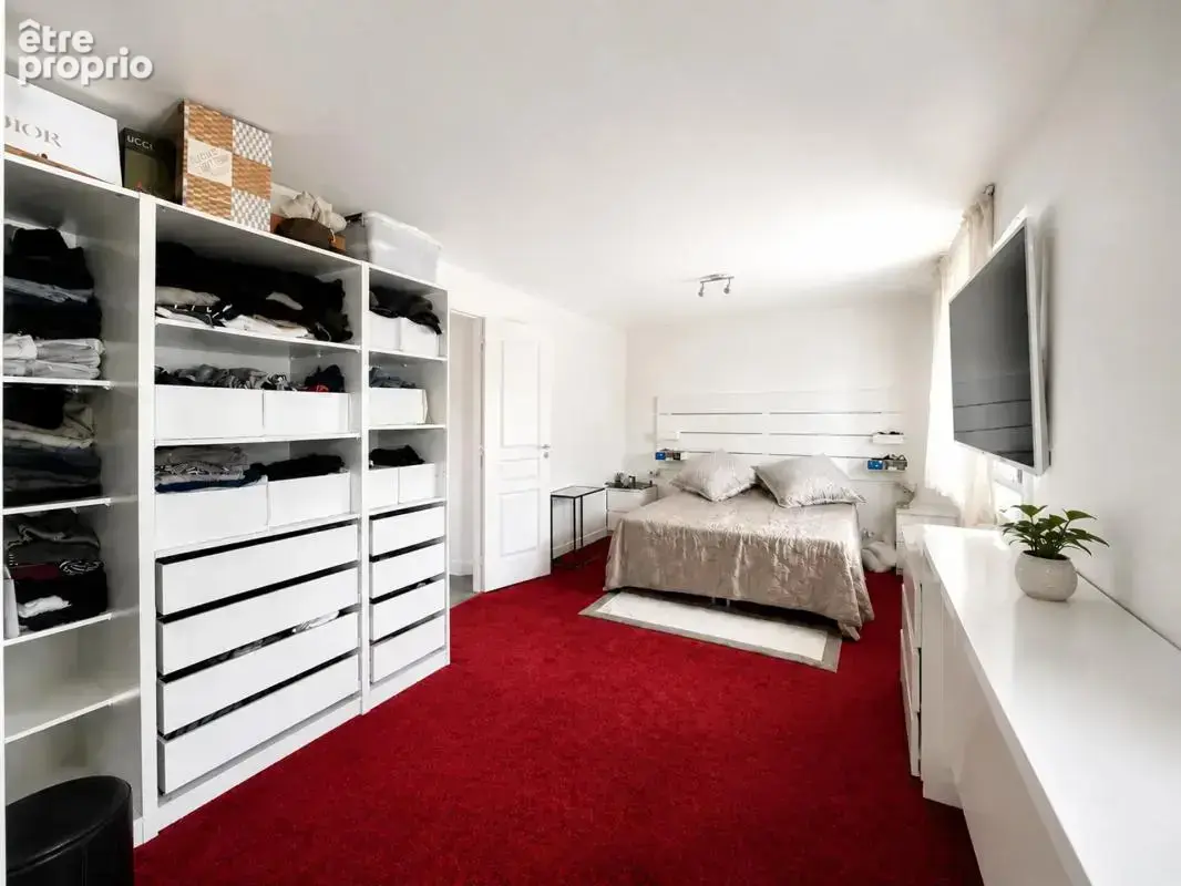Maison de 9 pièces de 188 m² à Feyzin - photo 8