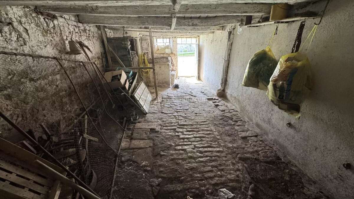 Maison à SOULAUCOURT-SUR-MOUZON