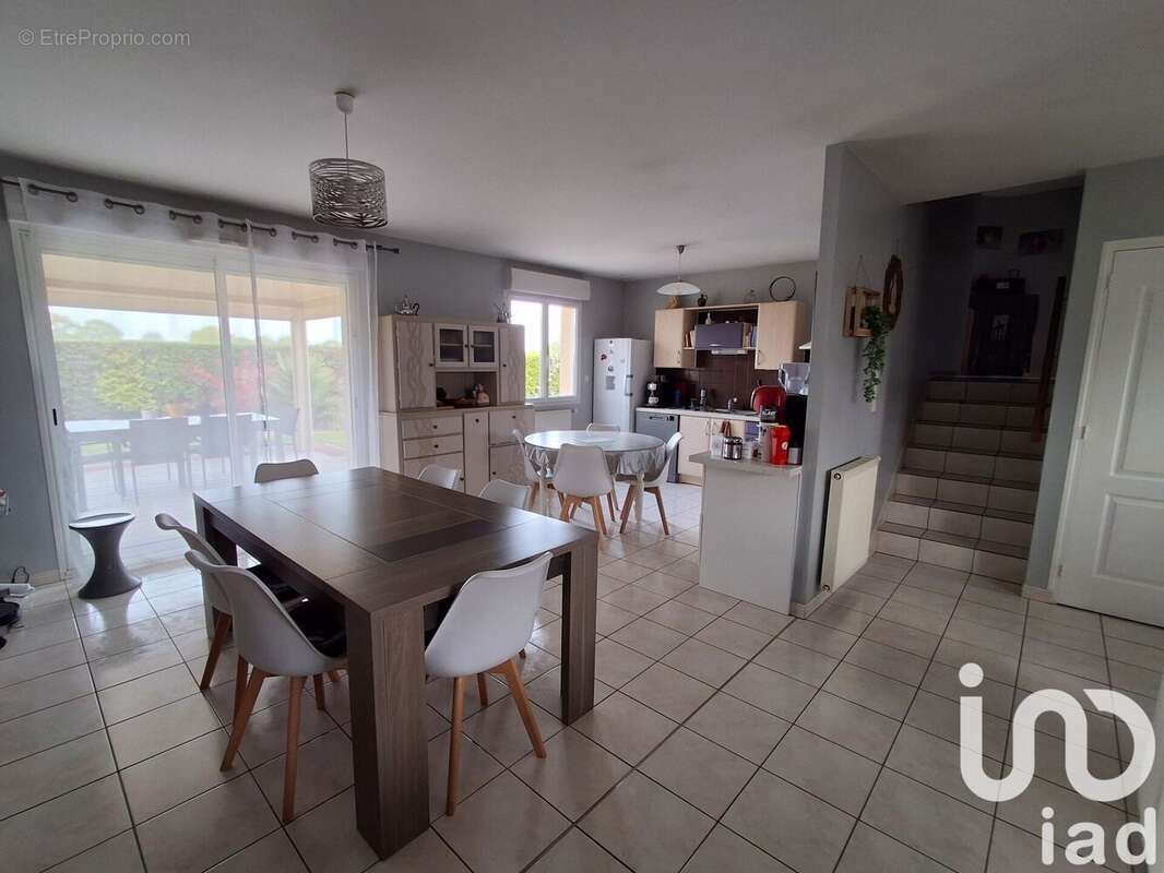 Photo 2 - Maison à CRAON