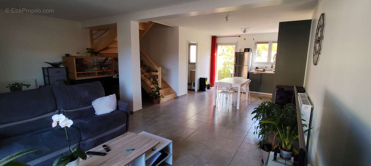 Maison à CHATTE