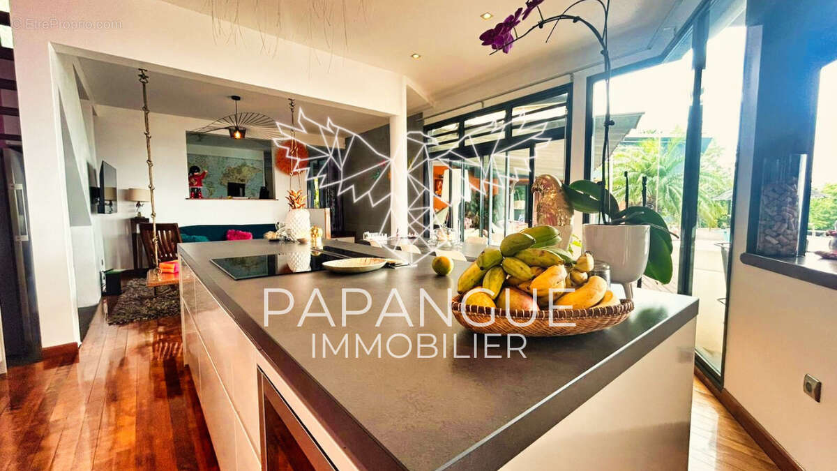 Maison à LA POSSESSION