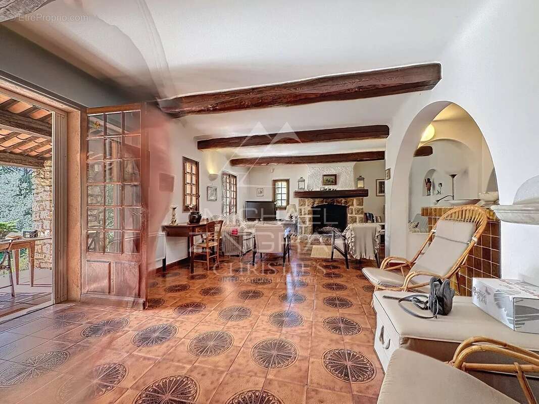 Maison à CALLAS