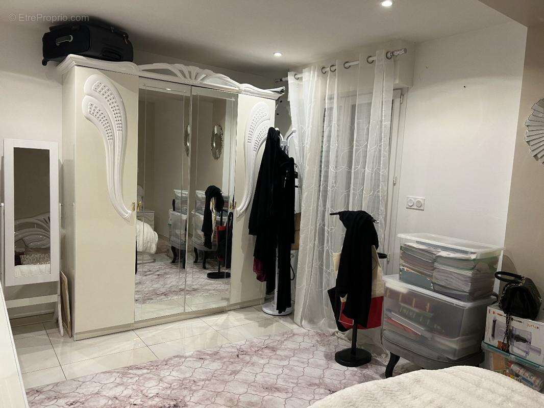 Maison à VETRAZ-MONTHOUX