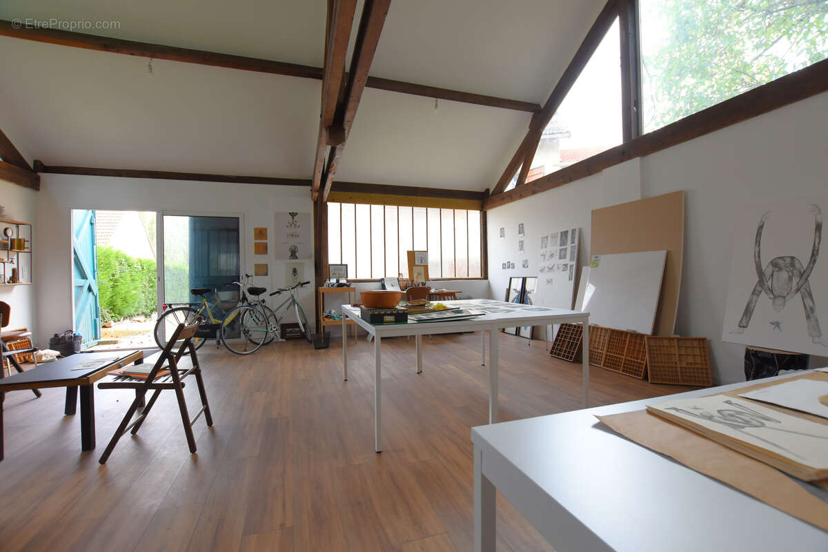 Maison à LES ESSARTS-LE-ROI