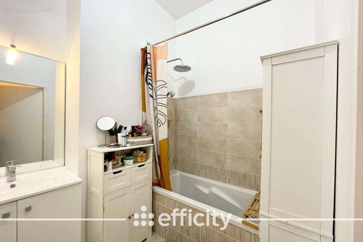 Appartement à DAGNEUX