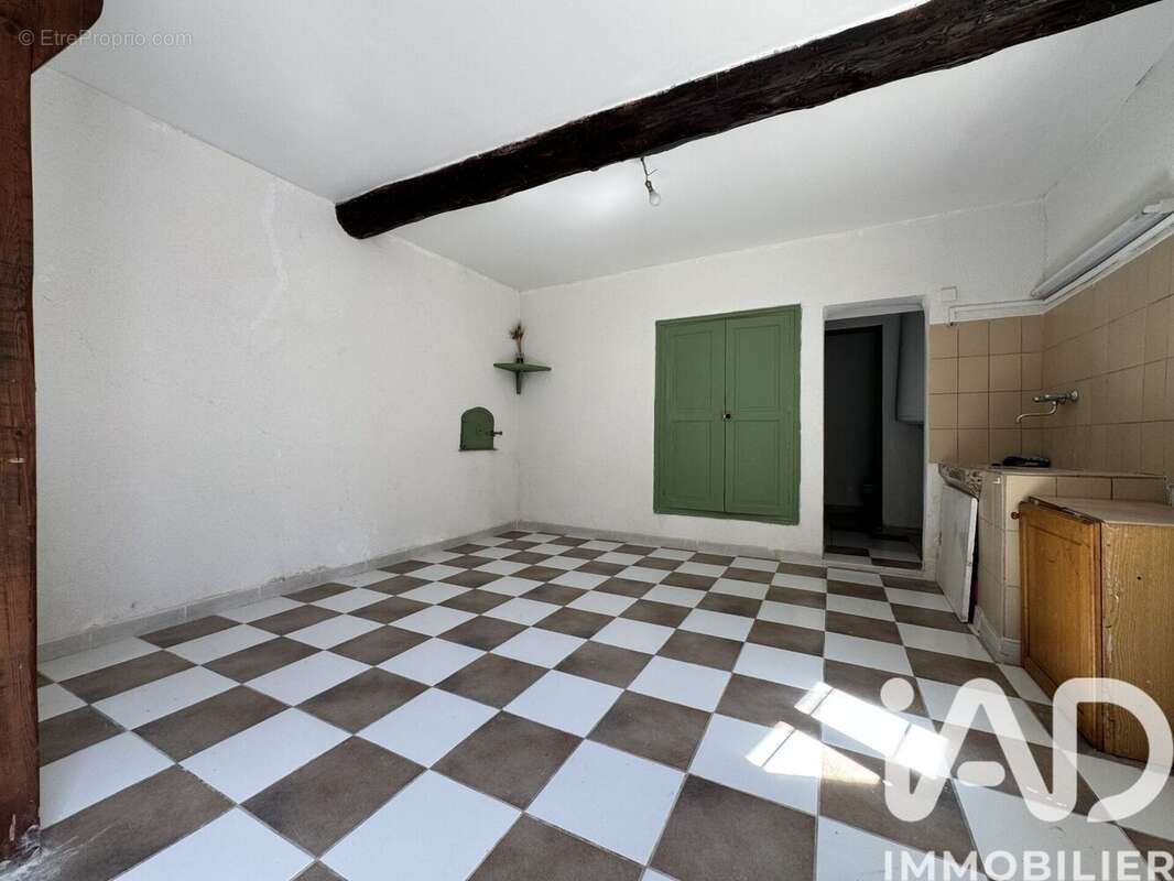 Maison 122 m² à Duilhac-Sous-Peyrepertuse  - photo 6