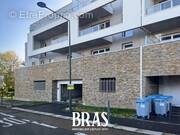 Parking à SAINTE-LUCE-SUR-LOIRE