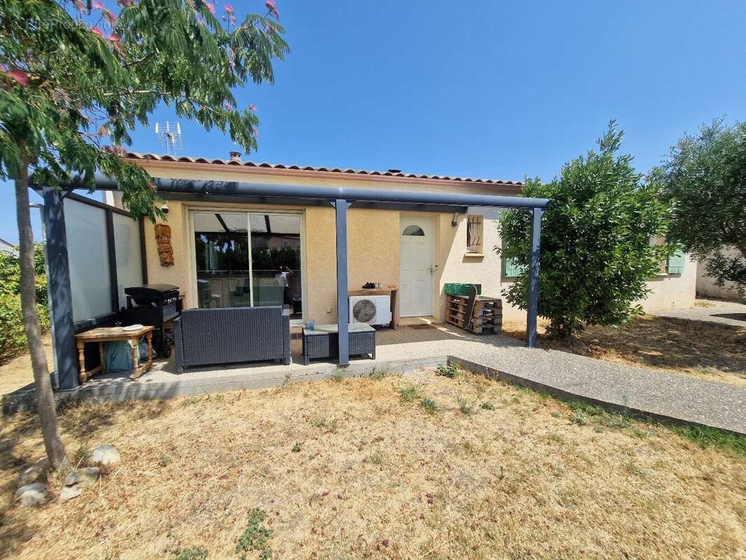 Pavillon de plain pied de type 5 avec piscine et jardin - photo 14