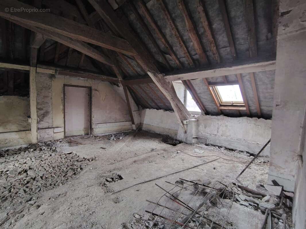 Commerce à JUVISY-SUR-ORGE