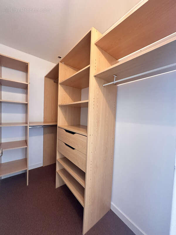 Appartement F4 lumineux   Résidence 'LE BOIS DE VAIRES'   Centre-ville - photo 10