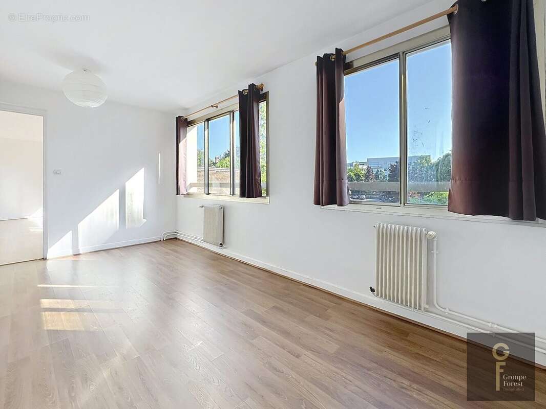 Appartement à LA MADELEINE