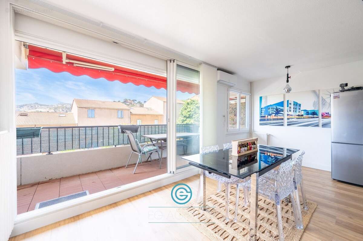 Appartement à MARSEILLE-16E