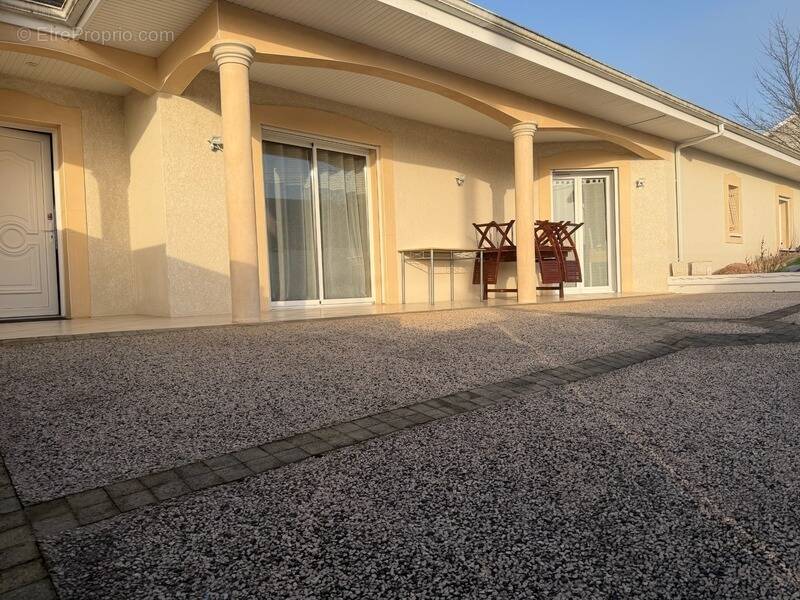 Maison à MONTCEAU-LES-MINES