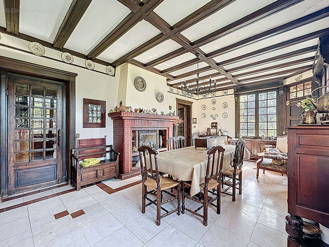 Maison à BRY-SUR-MARNE