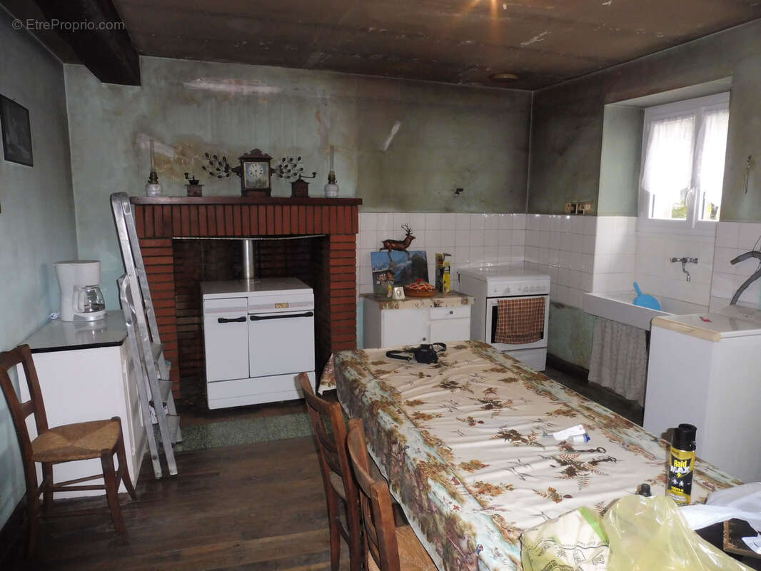 Maison à BOUTEILLES-SAINT-SEBASTIEN