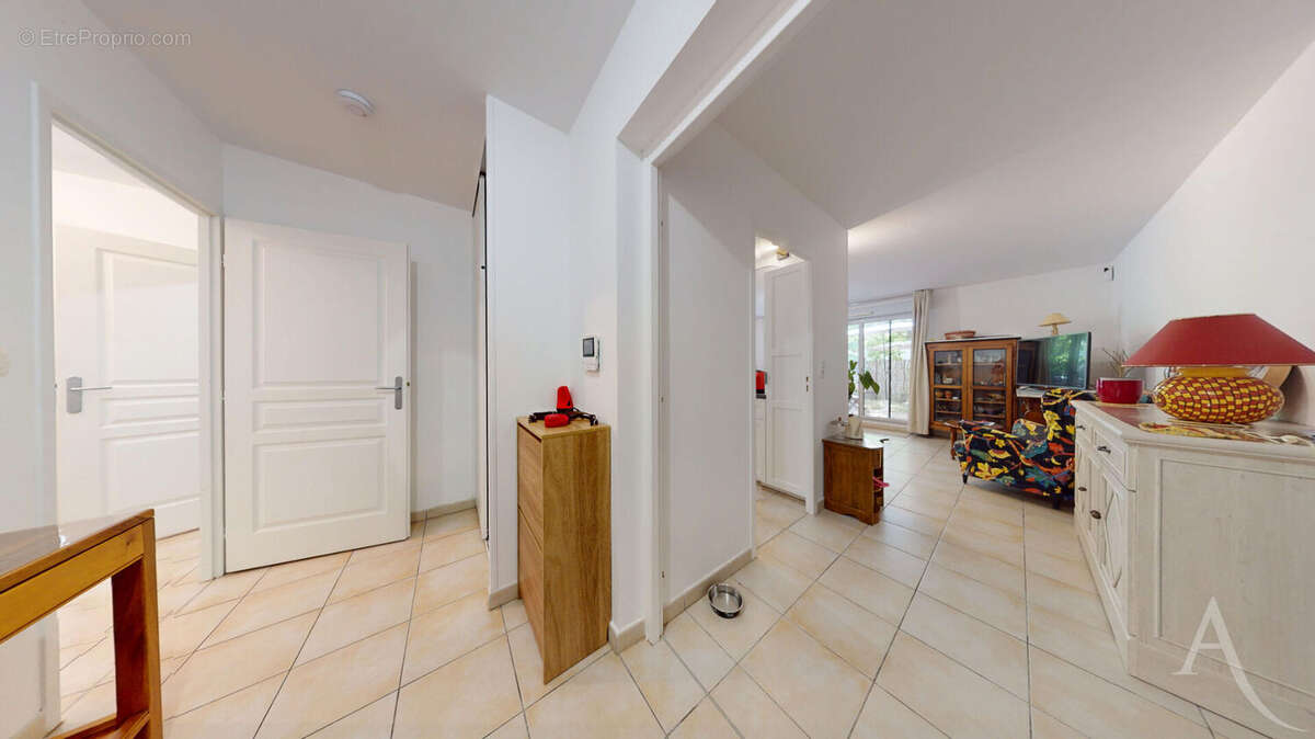Appartement Meylan 4 pièce(s) 84.5 m2 - photo 6