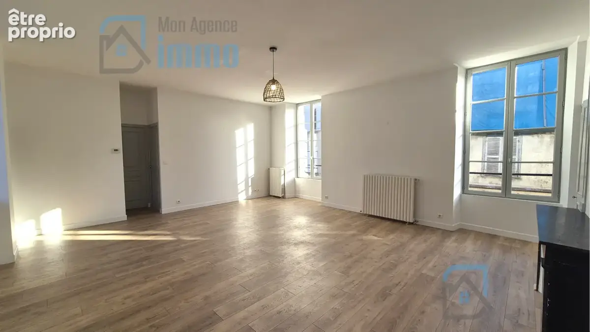 Bourges, hypercentre - Appartement type 3 - photo 2