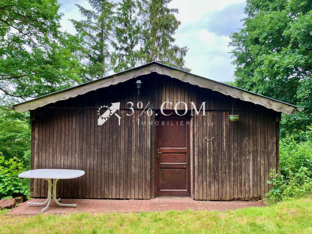 Chalet à rénover en lisière de forêt - photo 2