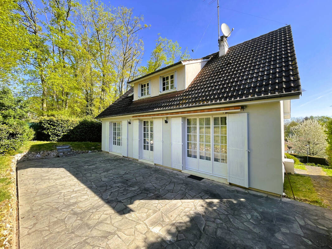 Maison à BARJOUVILLE