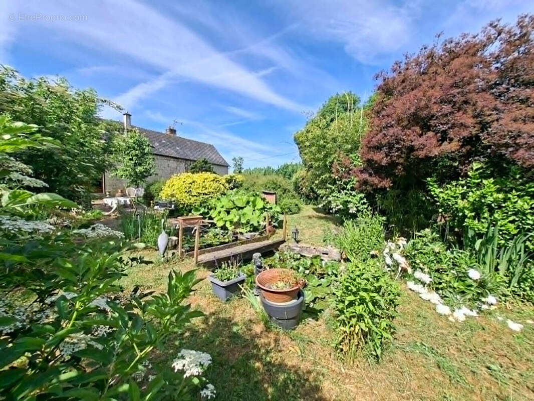 Maison à PLOMION