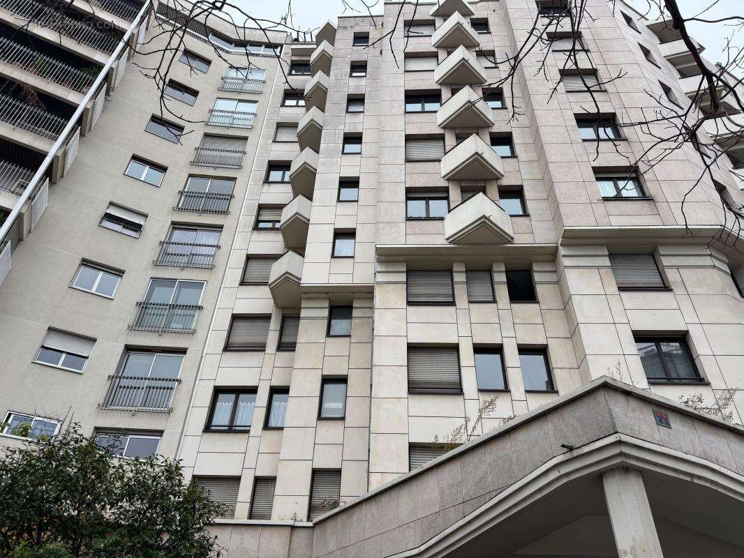 Appartement à PARIS-5E