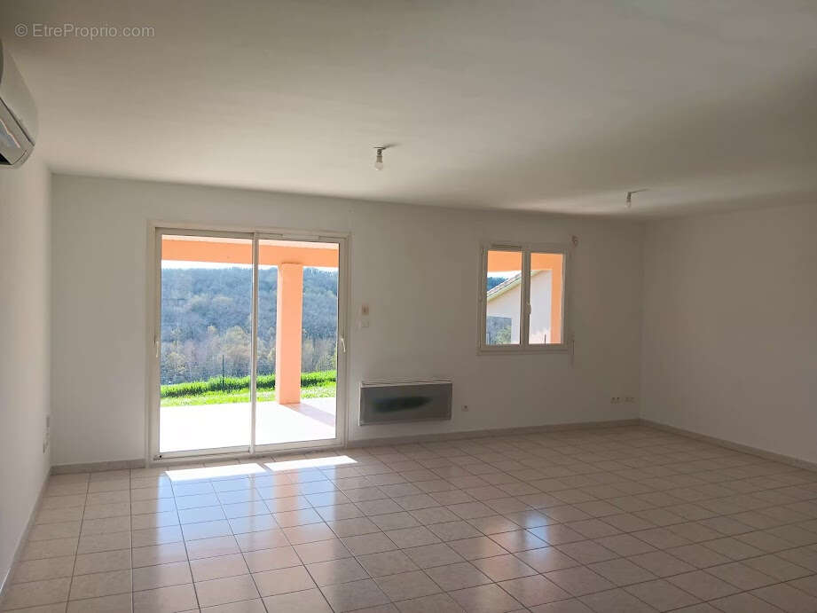Maison à LA SALVETAT-BELMONTET
