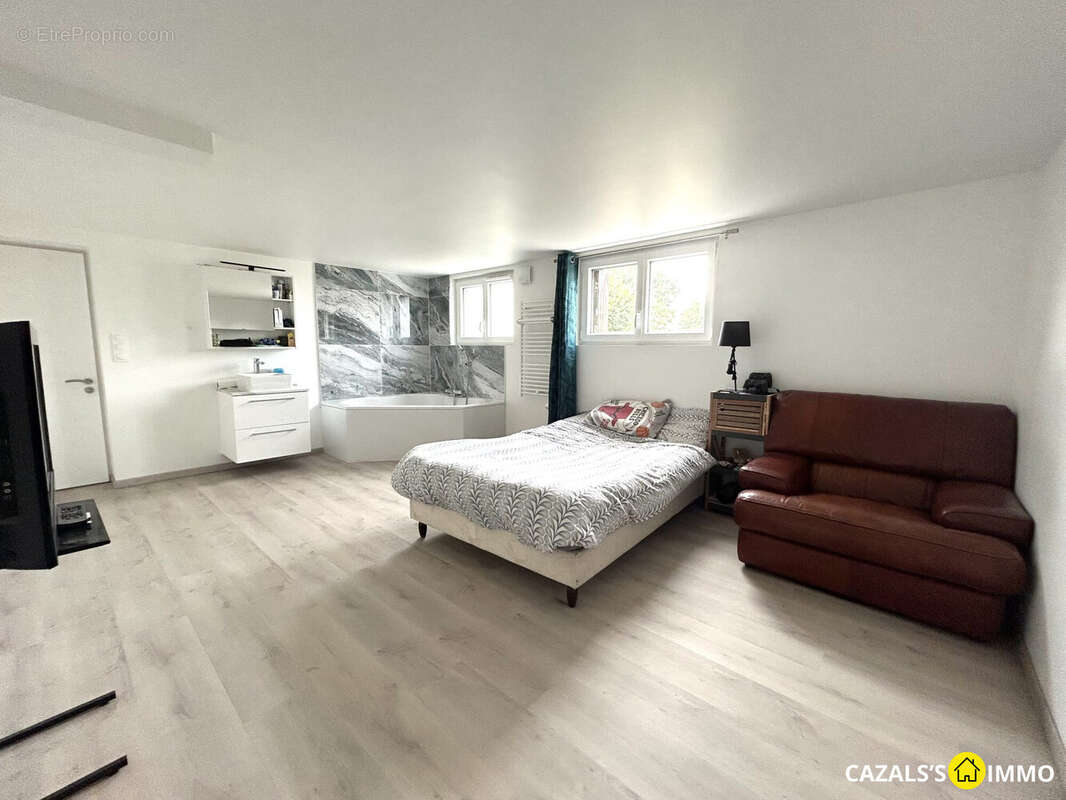 Maison à BOISSISE-LE-ROI