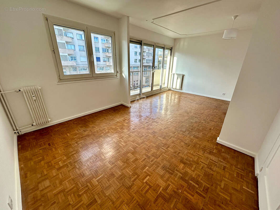 Appartement à POISSY