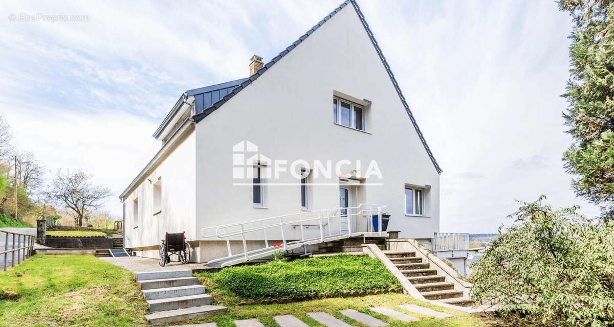 Maison à SAINT-AVOLD