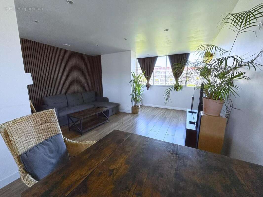 Photo 3 - Appartement à LE LAVANDOU