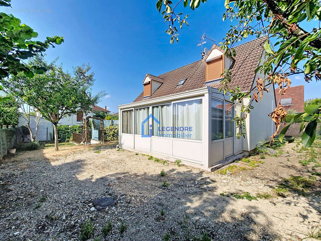 Maison La Frette Sur Seine  124 m² - photo 12
