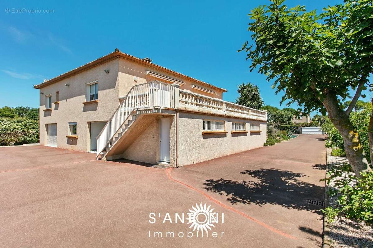 Maison à AGDE