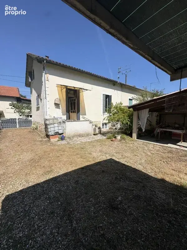 Maison mitoyenne 70 m² avec jardin arboré de 706 m² - photo 8