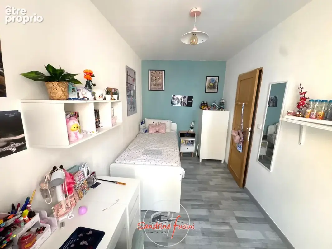 GATTIÈRES   Beau 3/4 pièces dans maison de village avec combles aménagées - photo 6