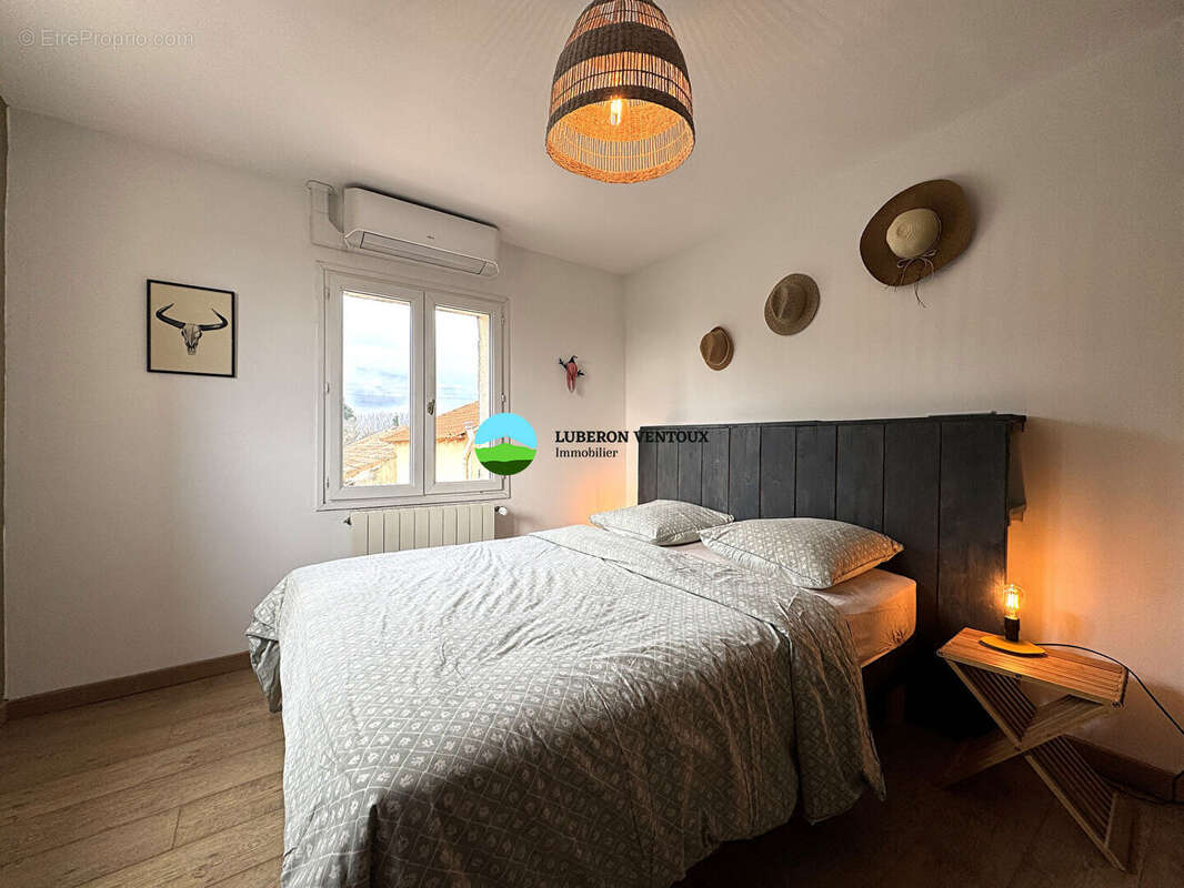 Maison à PERNES-LES-FONTAINES