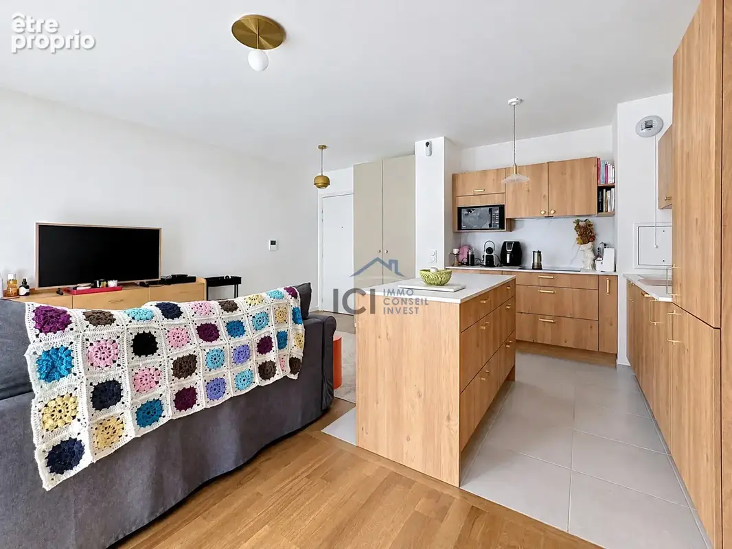 Clamart - Quartier Grand Canal : Appartement 2 pièces neuf (DPE B) avec terrasse Sud et parking - photo 2