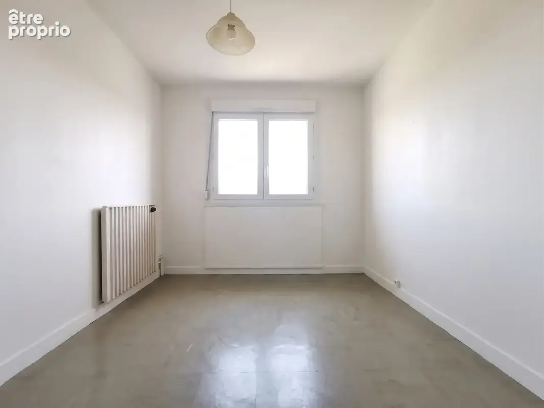 Appartement lumineux avec grand balcon. - photo 7