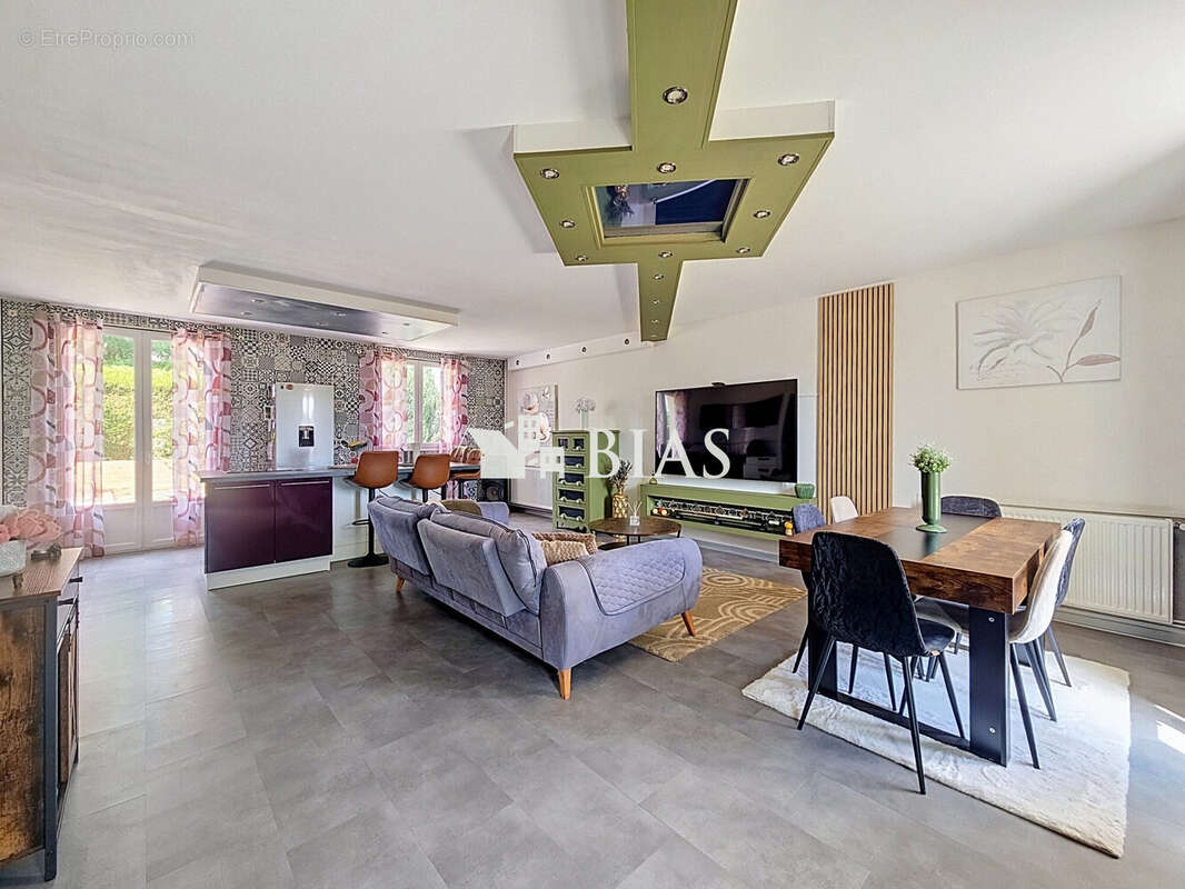 Maison 129 m² à Saint-Aubin-D'ecrosville  - photo 4