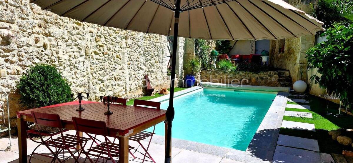 Maison à LIGNAN-SUR-ORB