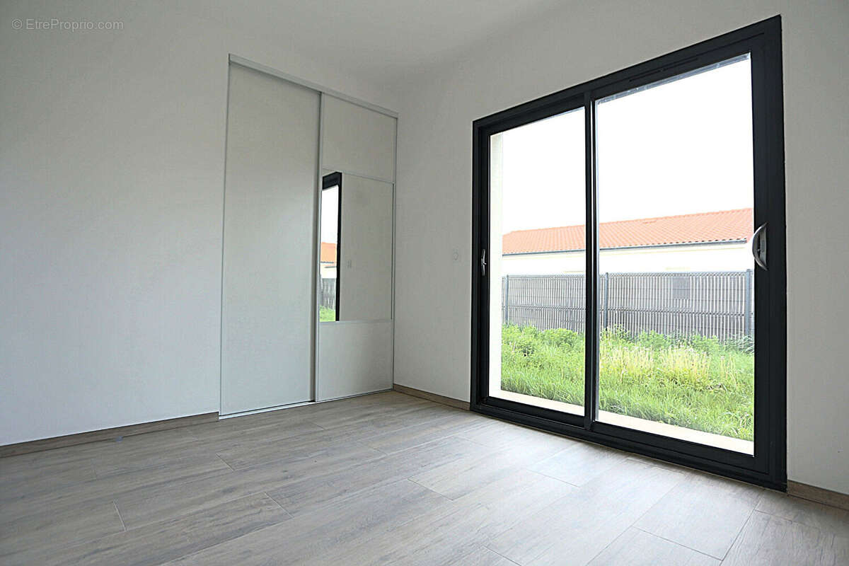 Maison à ENNEZAT