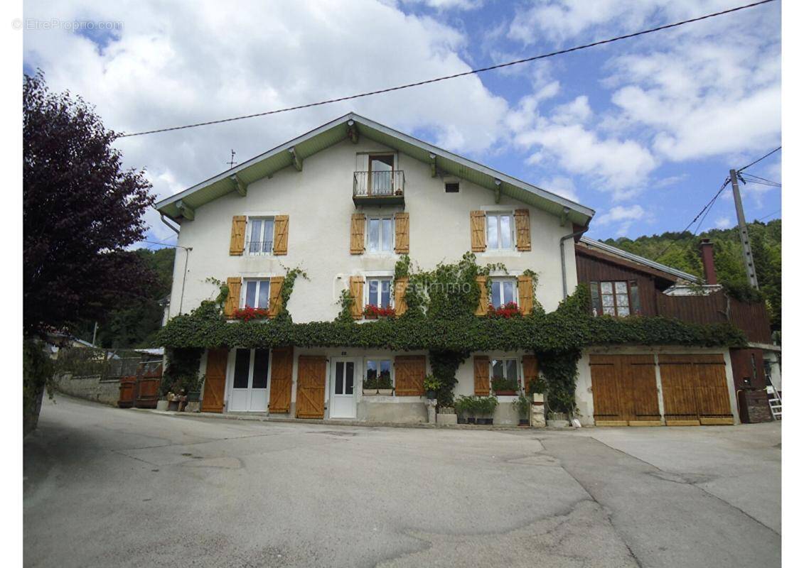 Maison à SYAM