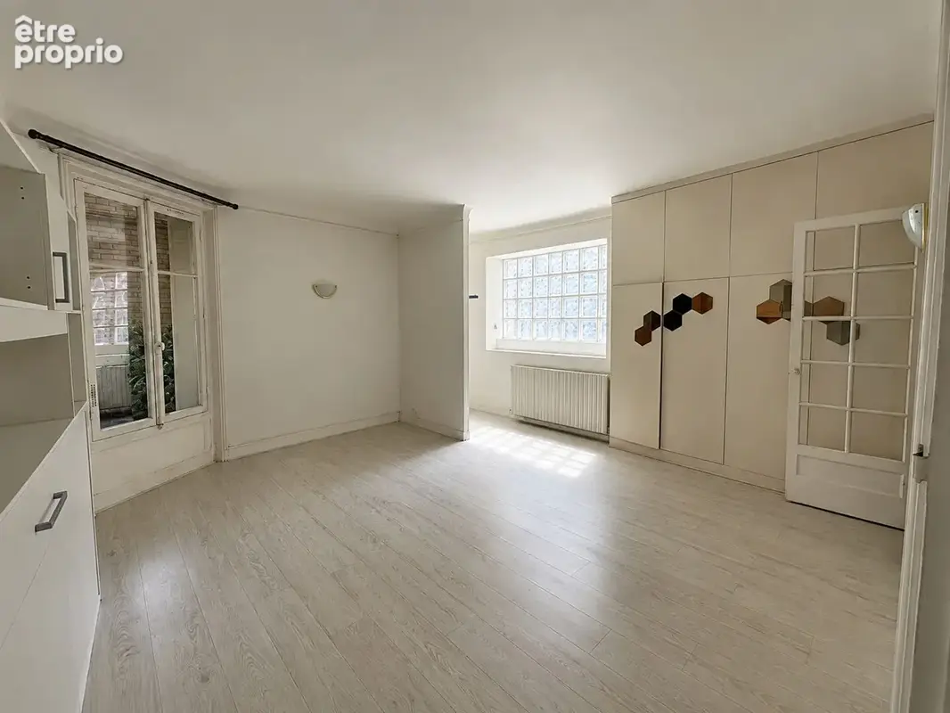 Paris 16e Ranelagh : 3 pièces sur cour, avec une pièce annexe en plus - photo 2